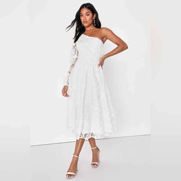 NWT Lulus Eloquent Elegance White Embroidered Lace One-Shoulder Midi Dress Sz M - Picture 6 of 9